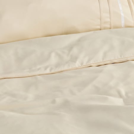 Pościel ze zdobieniem haftowanym Jasme 200x220 cm z motywem roślinnym