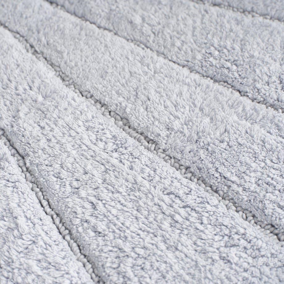 Dywanik łazienkowy Shelly 60x70 cm z motywem morskim