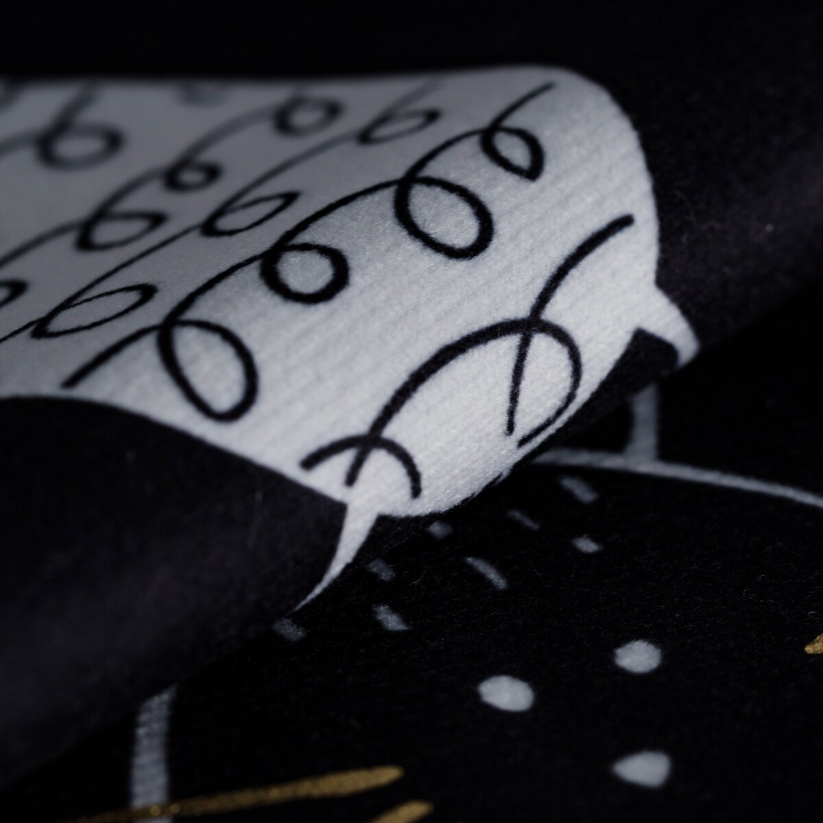 Bieżnik Modernbunny 33x180 cm