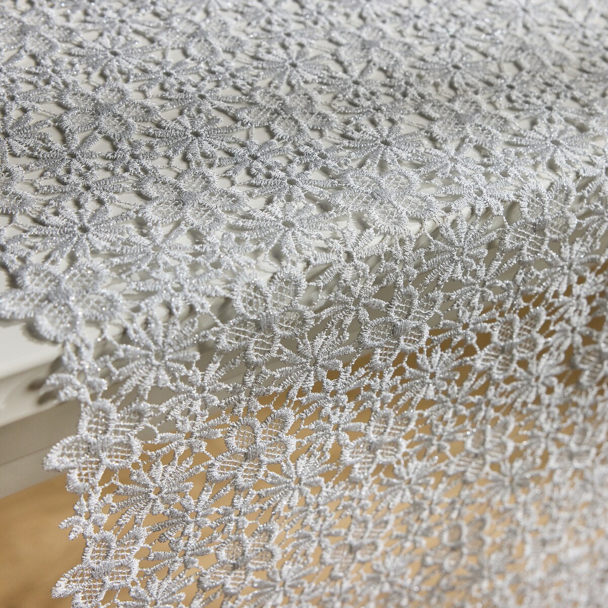 Bieżnik koronkowy Florinas 35x180 cm