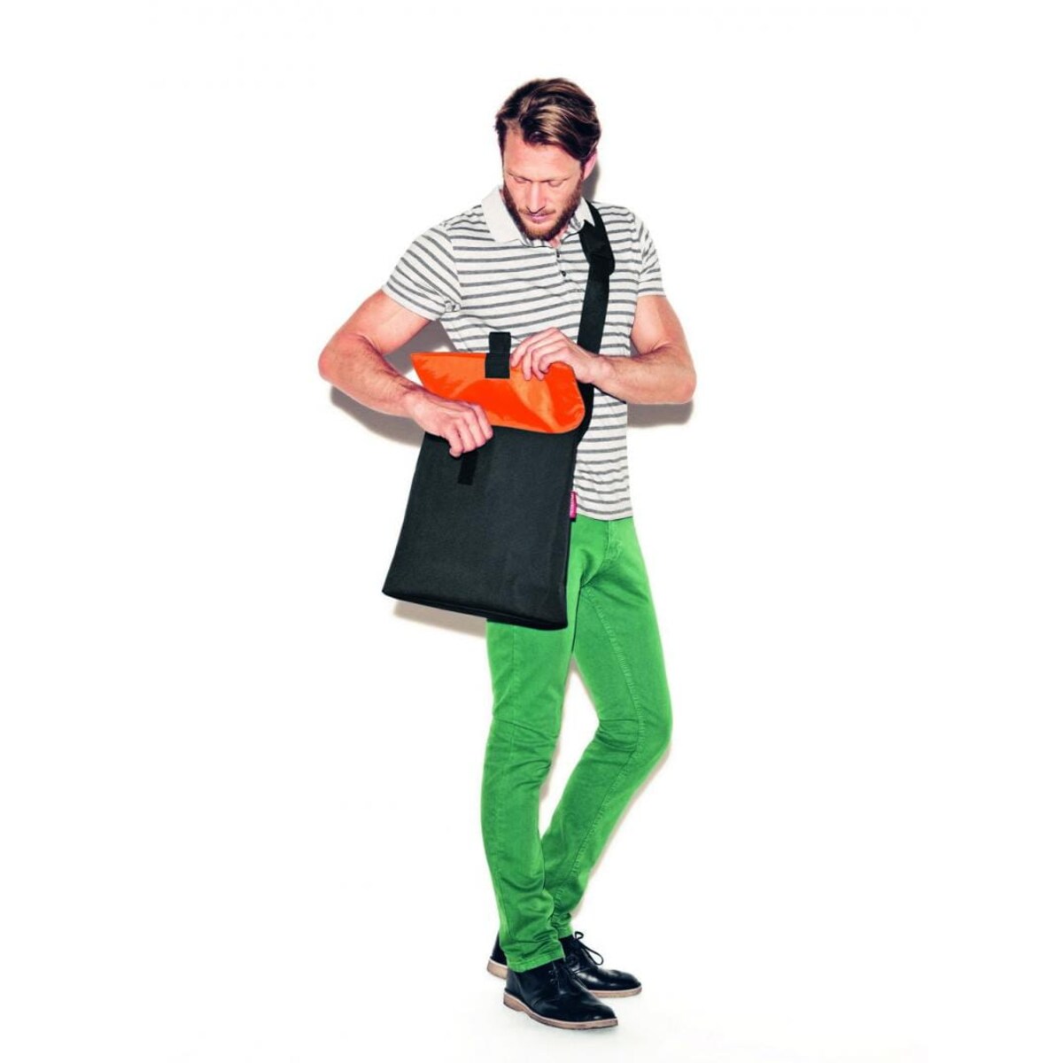 Torba courierbag black - poliester, 12 l, 38x10x39 cm