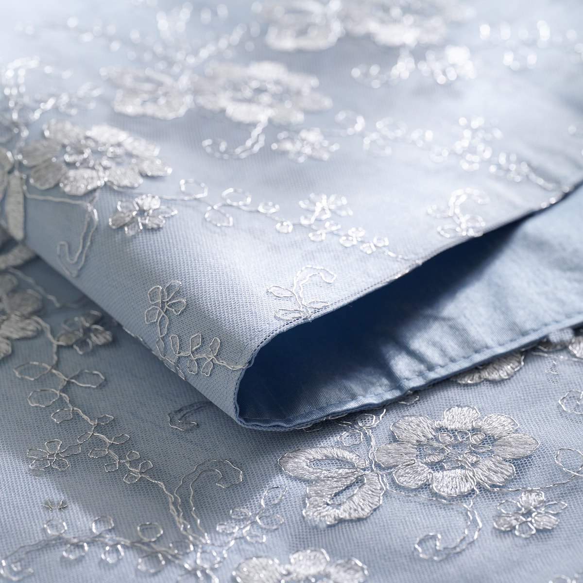 Bieżnik Haftowany Raheen 35x180 cm z motywem kwiatowym