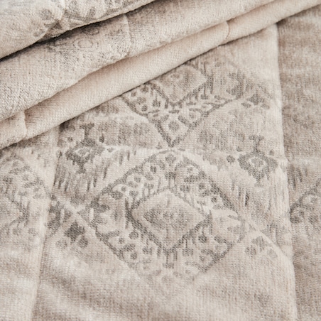 Jednokolorowa narzuta na łóżko Malumo 200x220 cm