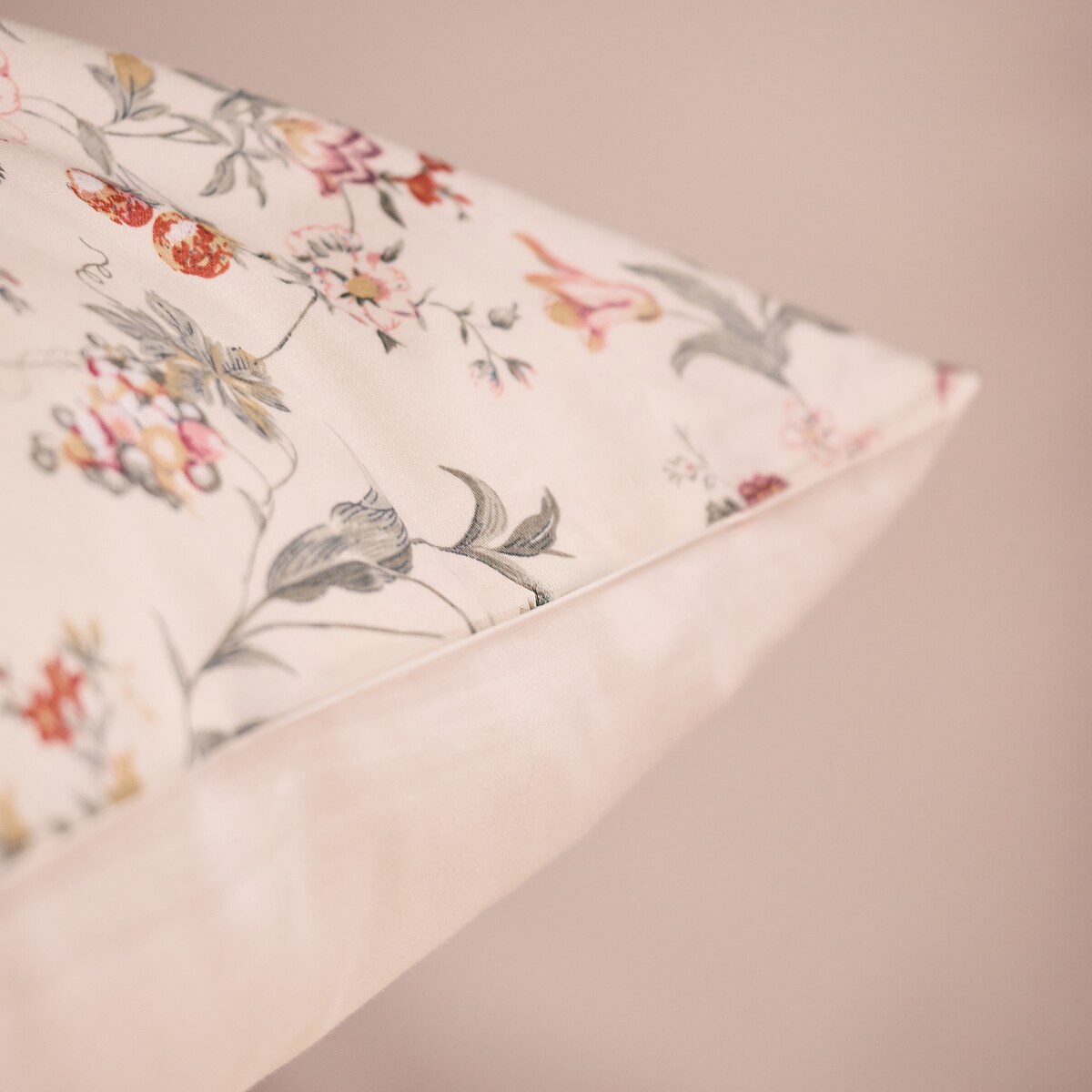 Pościel z bawełny satynowej Talula 160x200 cm z wzorem kwiatowym