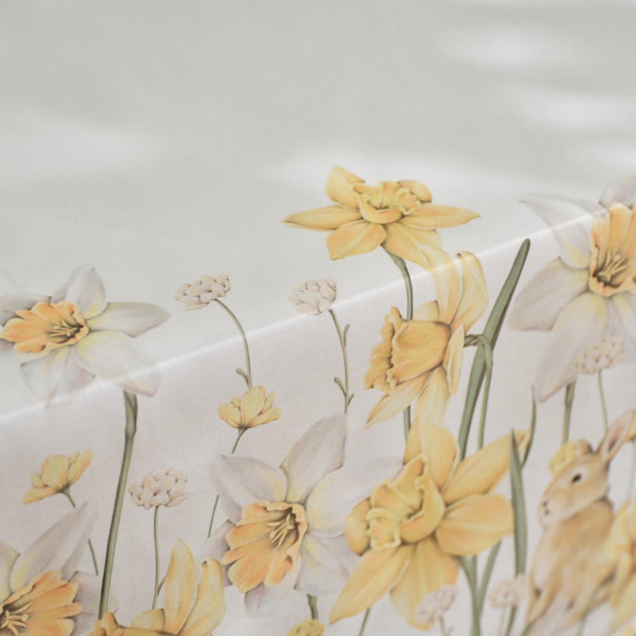 Obrus z nadrukiem Daffelisbunny 150x220 cm z motywem królika