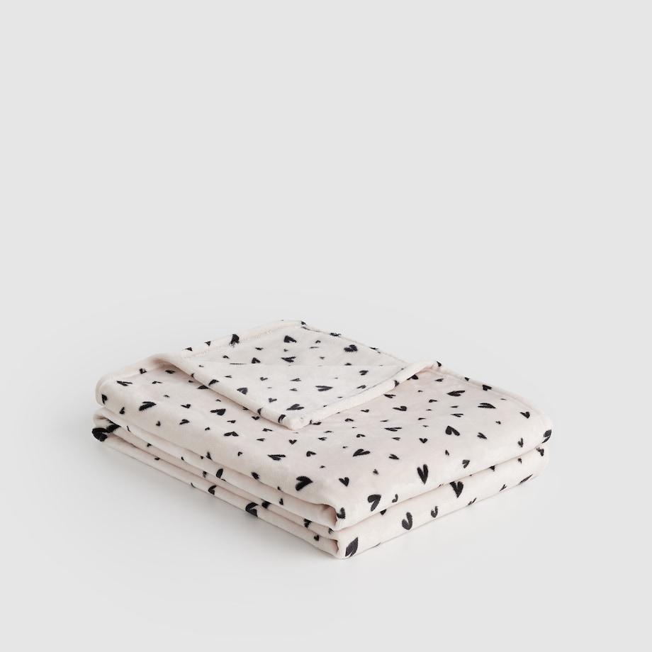 Drukowany koc Malorina 150x200 cm z motywem serc