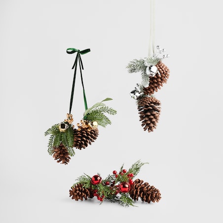 Girlanda Sverkos z motywem roślinnym