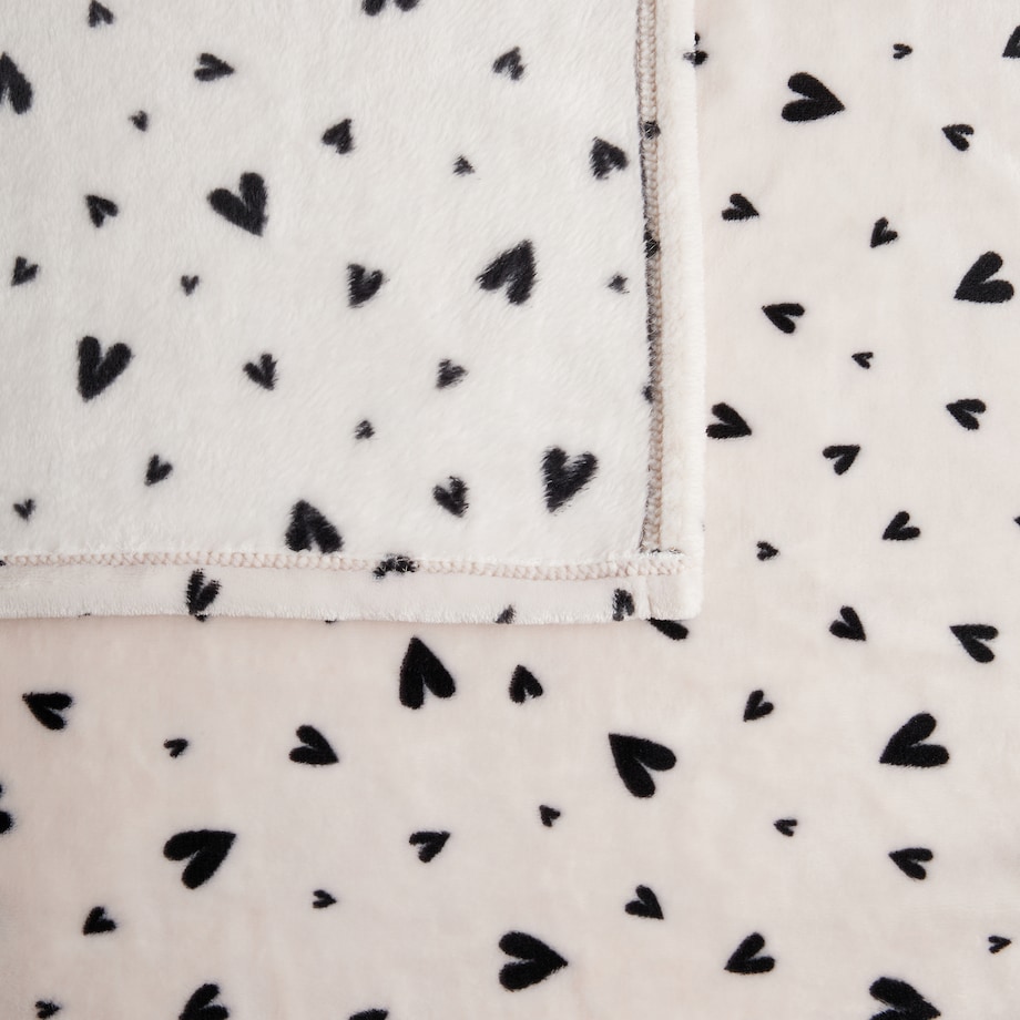 Drukowany koc Malorina 150x200 cm z motywem serc