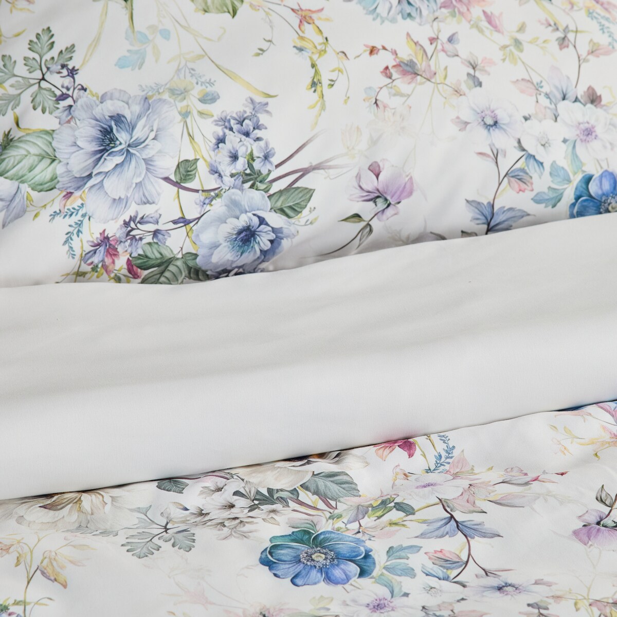 Pościel Z Mikrofibry Lizo 200x220 cm z motywem kwiatowym