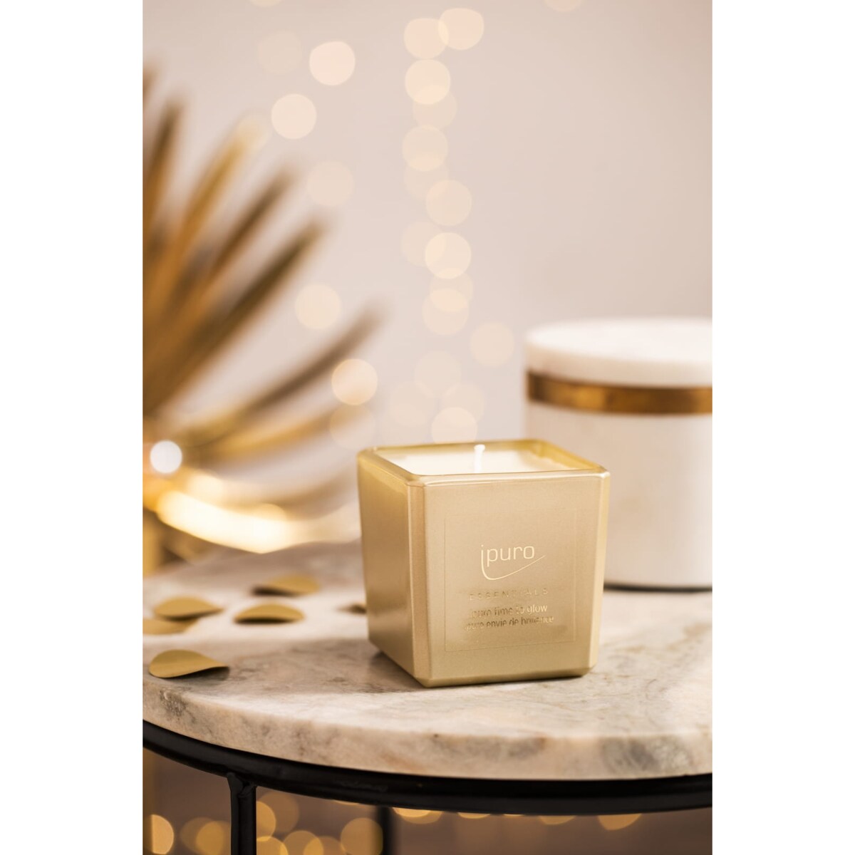 Świeca zapachowa ipuro ESSENTIALS Time to glow 125 g