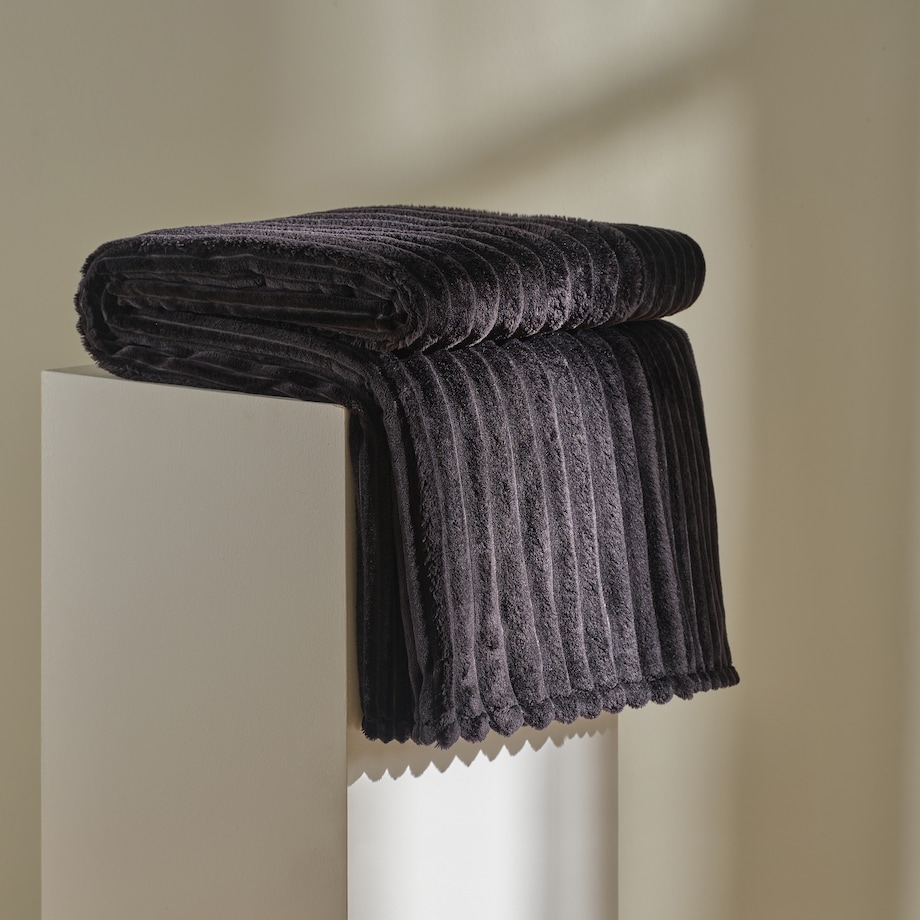 Jednokolorowy koc żakardowy Divite 150x200 cm