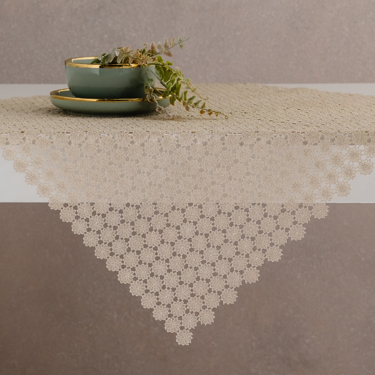 Serweta Douglasa 80x80 cm z motywem kwiatowym