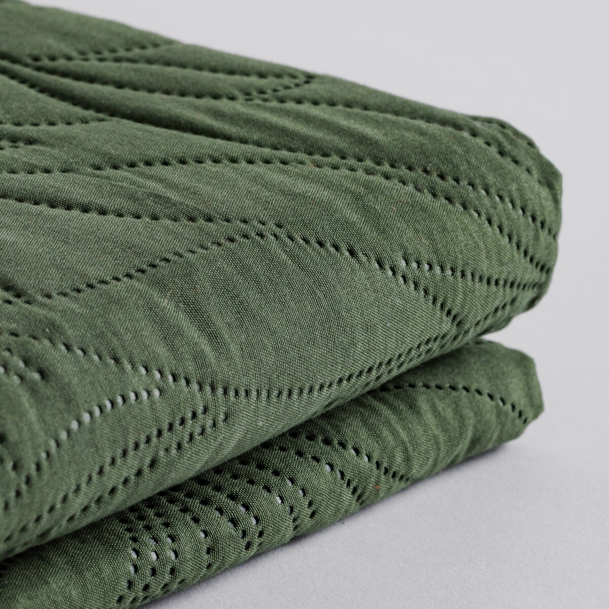 Jednokolorowa narzuta na łóżko Botanical 170x210 cm