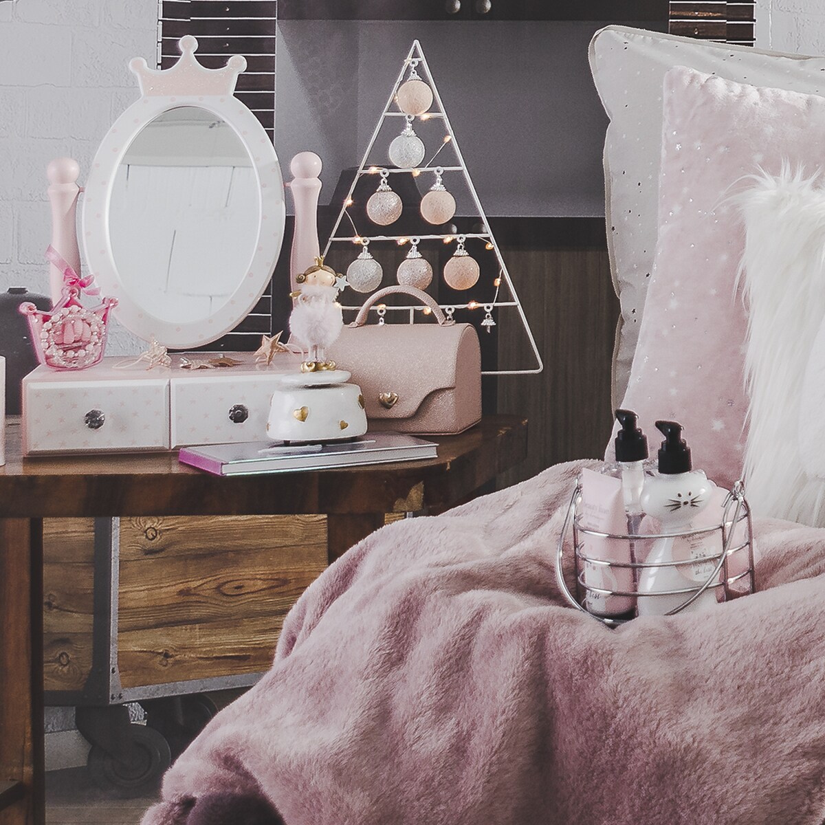 Szkatułka Princessina 20x30 cm