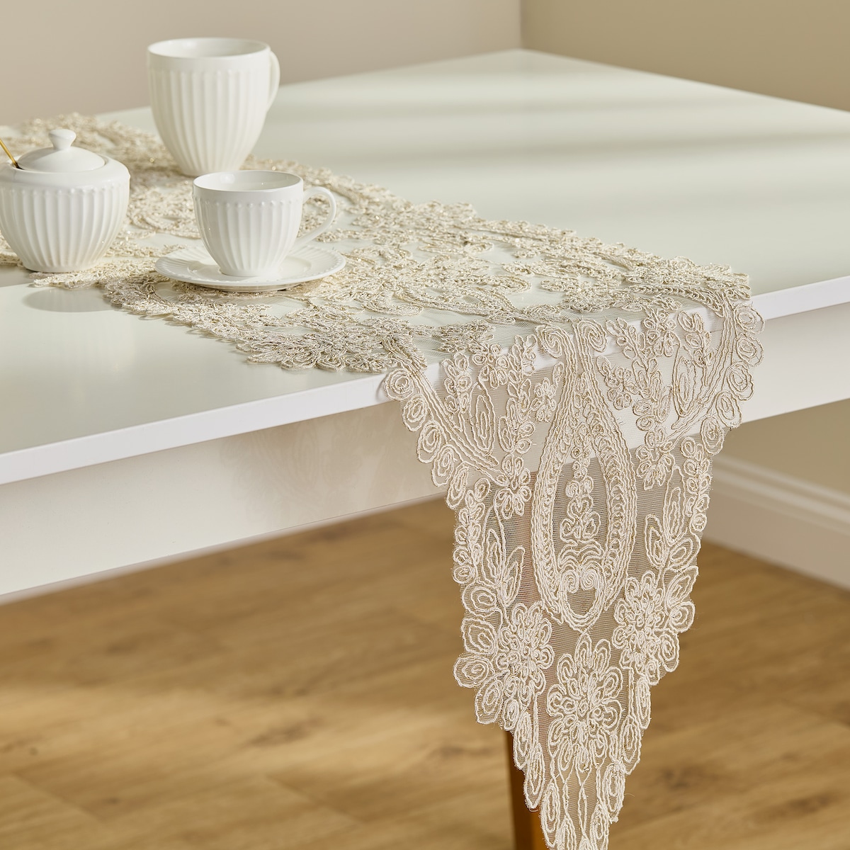 Bieżnik Haftowany Selestiano 35x174 cm