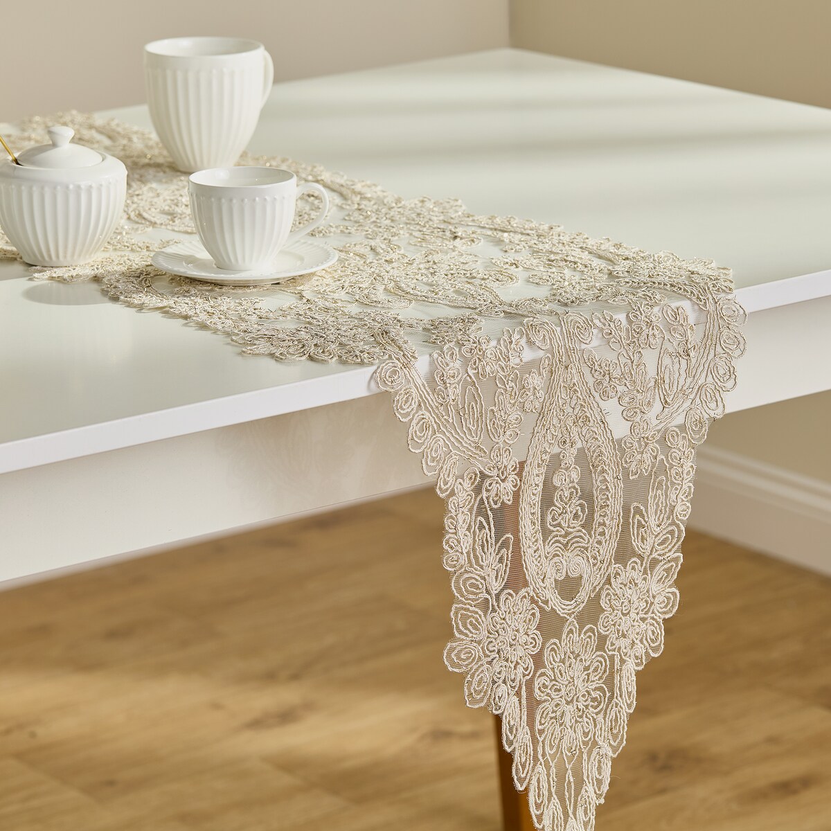 Bieżnik Haftowany Selestiano 35x174 cm