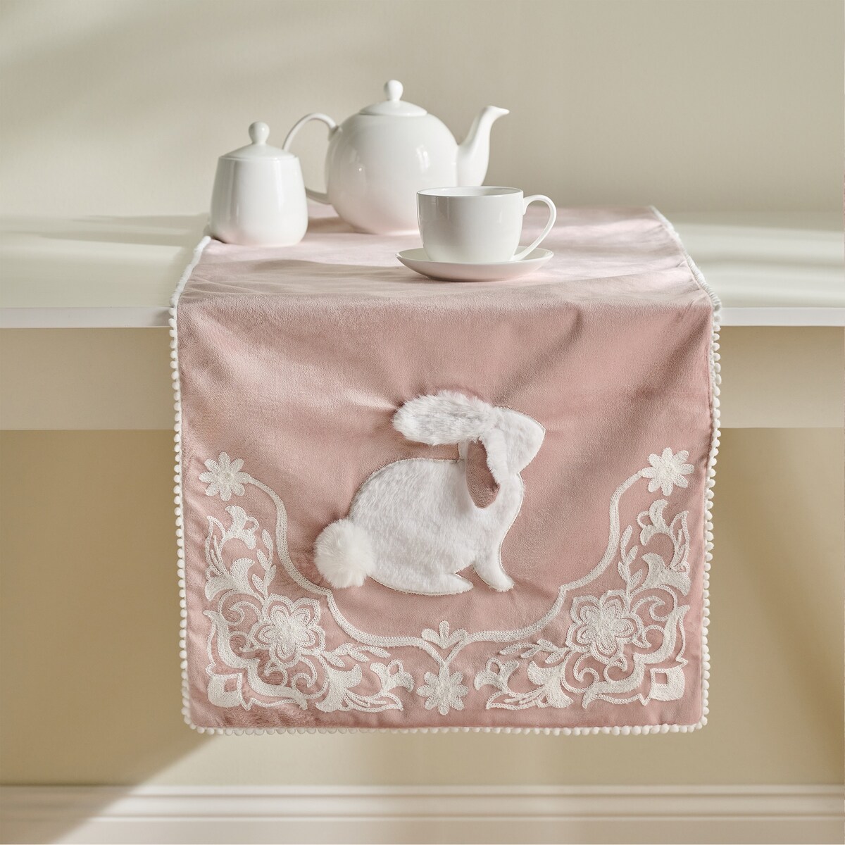 Bieżnik Haftowany Blando 45x180 cm z motywem królika