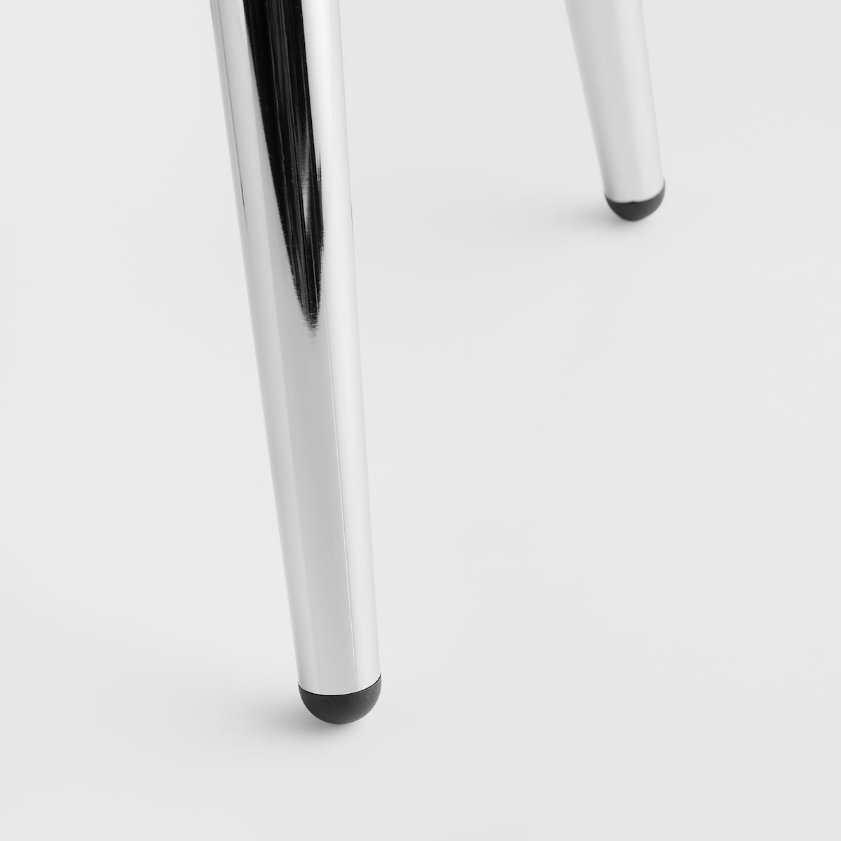 Puf ze schowkiem Atlin