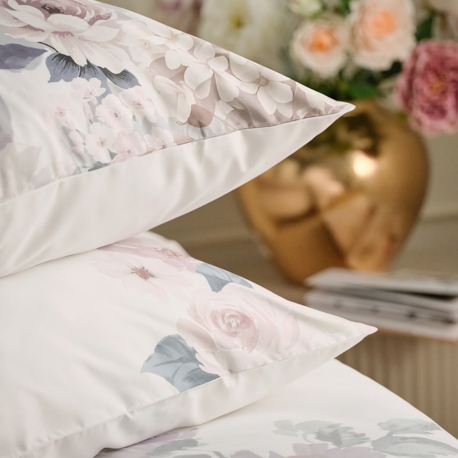 Pościel Z Mikrofibry Rosilla 160x200 cm z motywem kwiatowym