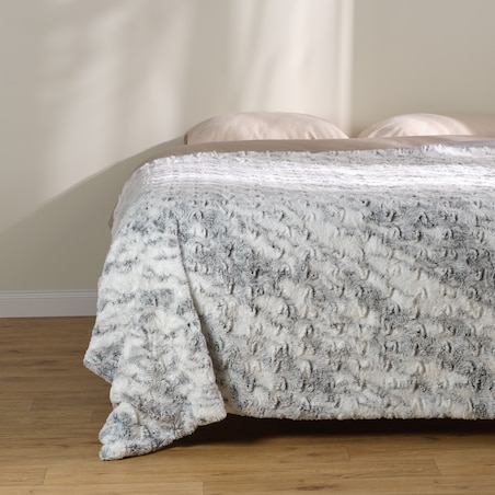 Narzuta Futrzana Ufica 180x220 cm z motywem zwierzęcym