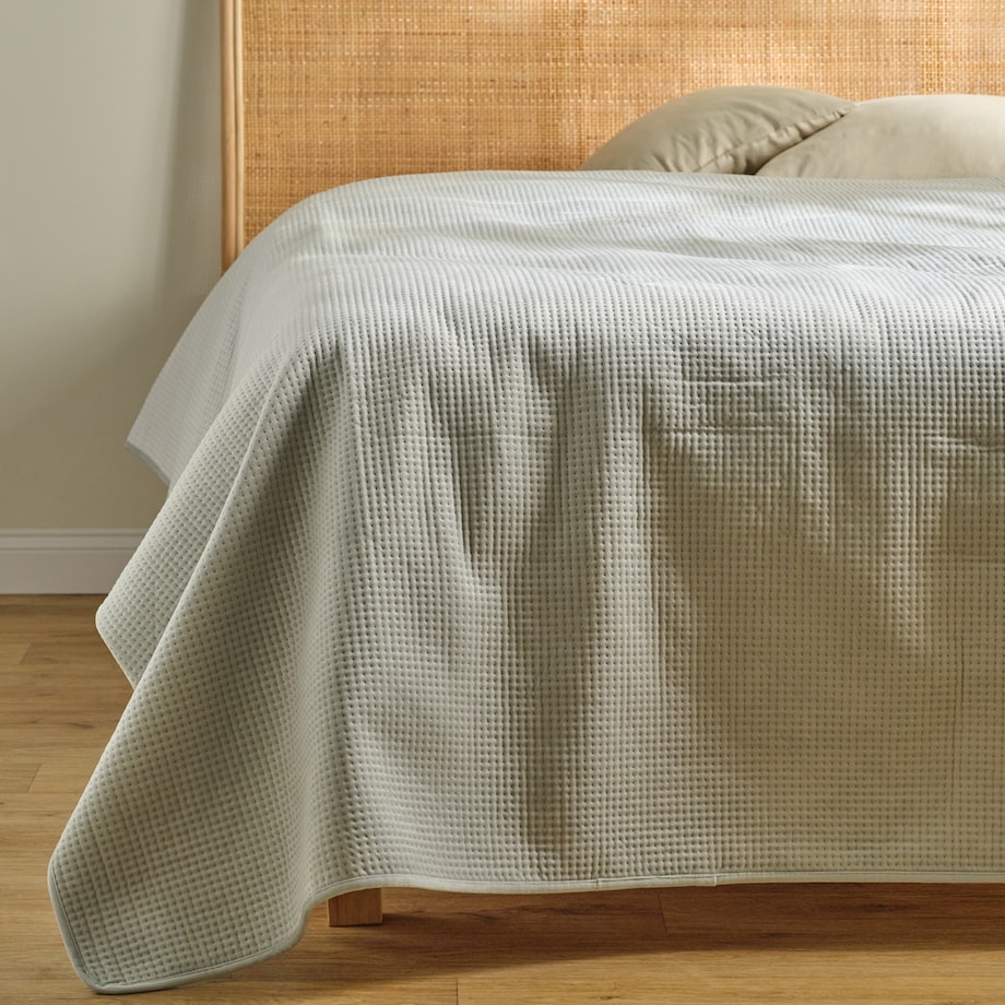 Narzuta Welwetowa w Wytłaczane Drobne Kropki Pontoso 200x220 cm