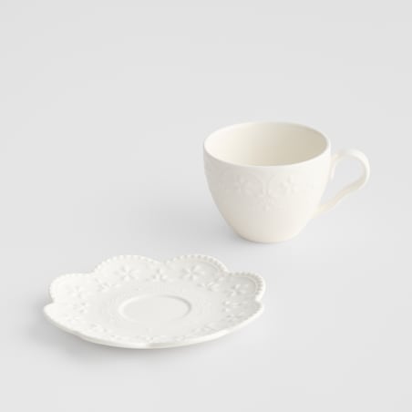 Filiżanka Ze Spodkiem Lace z motywem kwiatowym