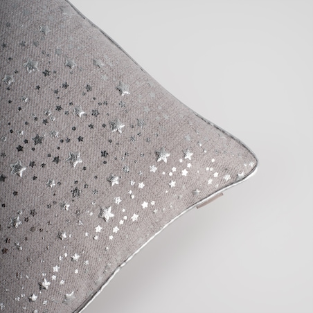 Poszewka dekoracyjna Nolis 45x45 cm