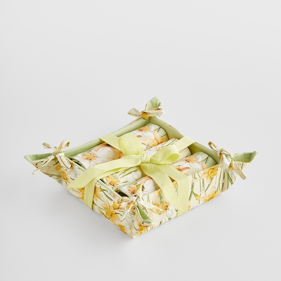 Koszyk Z Akcesoriami Daffelisbunny 36x36 cm z motywem królika