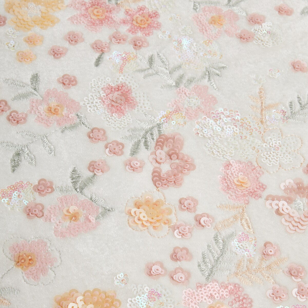 Poszewka Haftowana Shawbury 45x45 cm z motywem kwiatowym