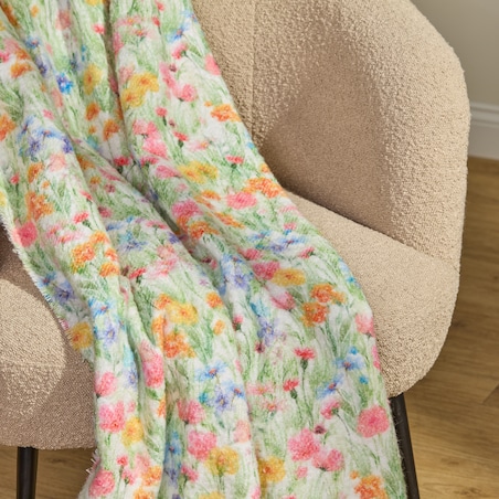 Wzorzysty koc Erfe 130x170 cm z wzorem kwiatowym