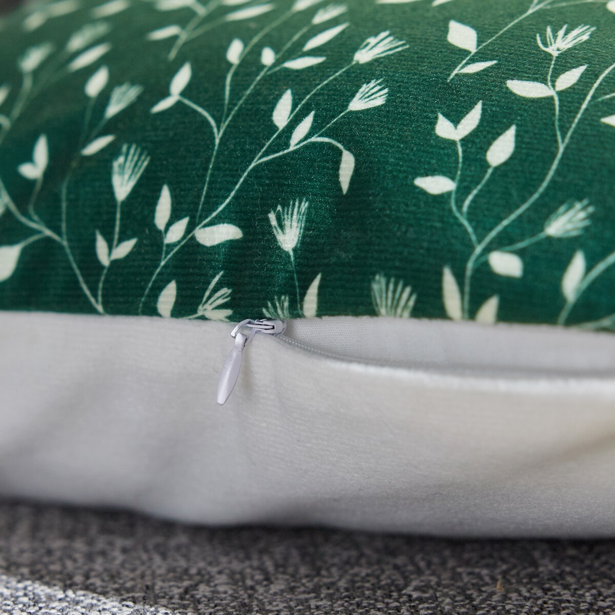 Poszewka Welwetowa Floralys 40x40 cm