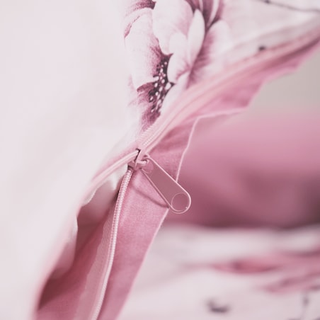 Pościel z bawełny satynowej Mave 160x200 cm z wzorem kwiatowym