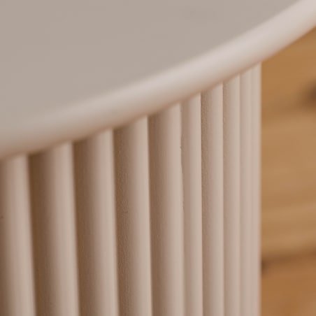 Okrągly ryflowany stolik riffle big