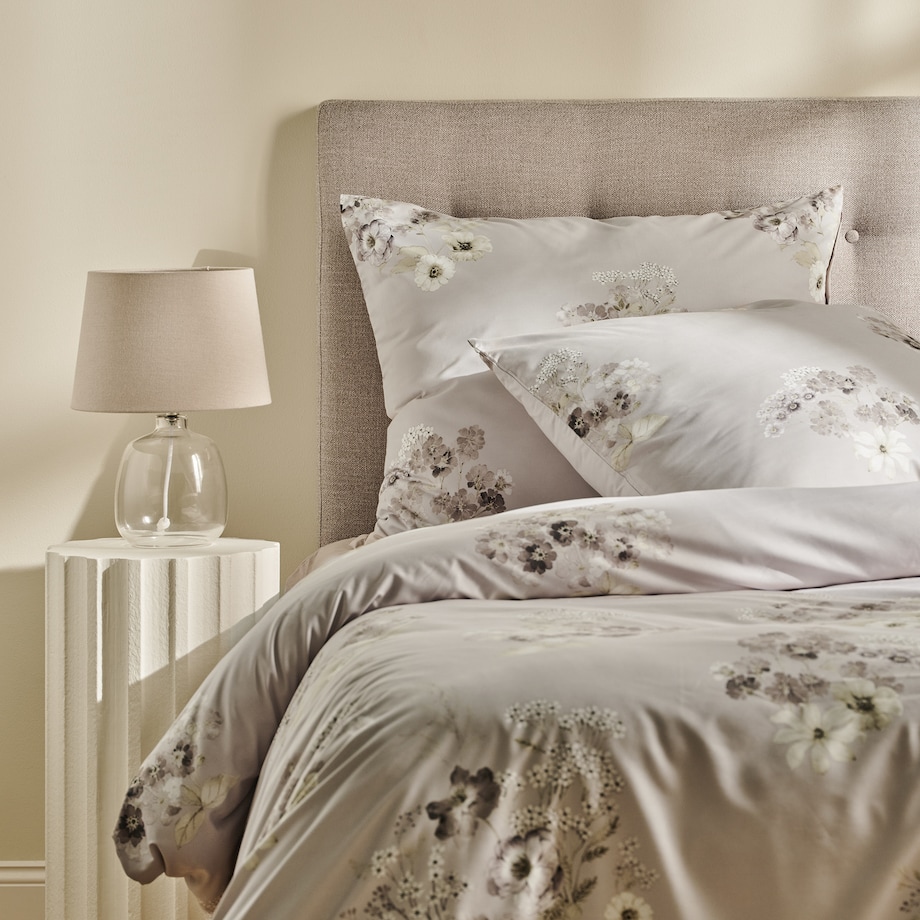 Pościel Z Mikrofibry Linorea 160x200 cm z motywem kwiatowym