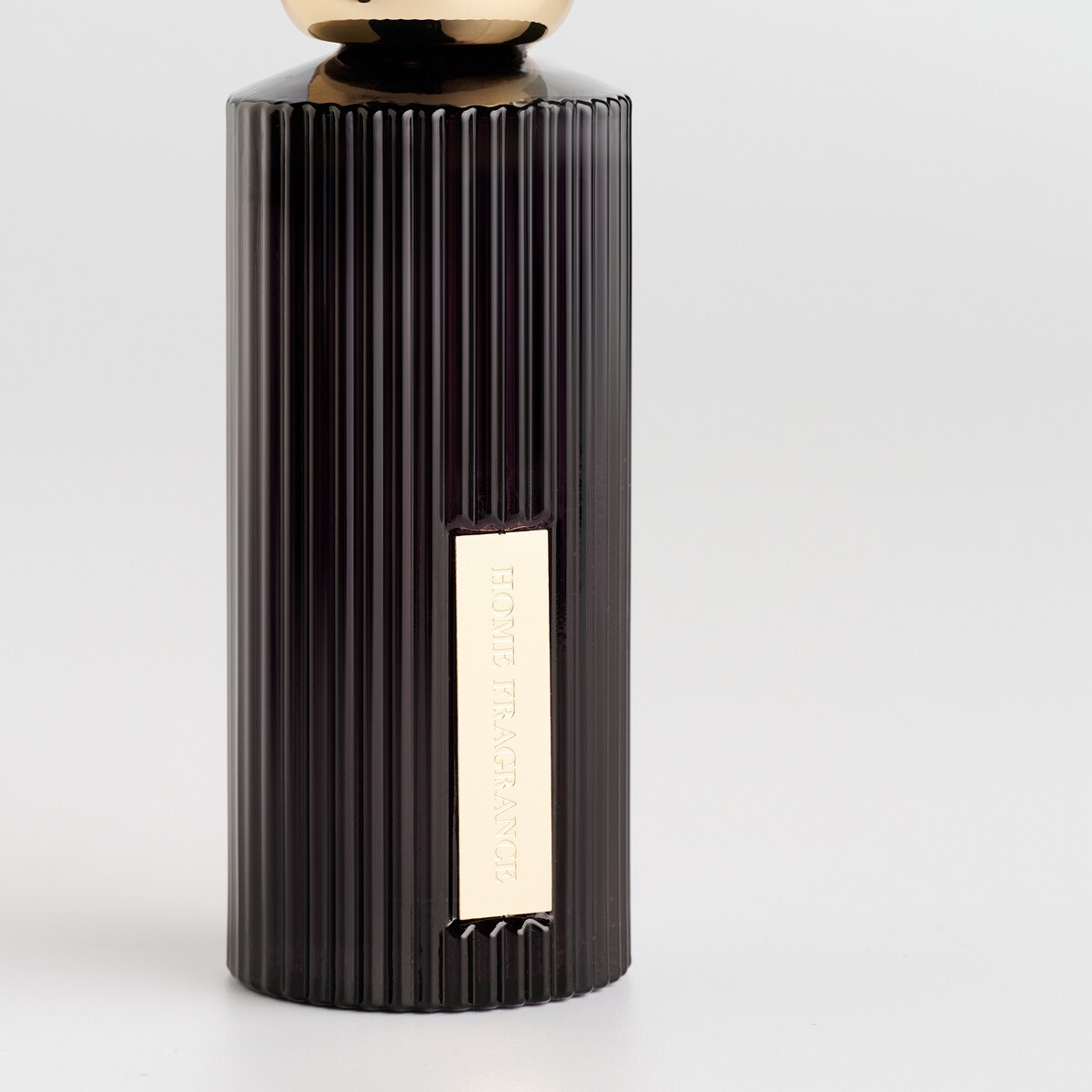 Odświeżacz Powietrza Serenades z motywem napisów