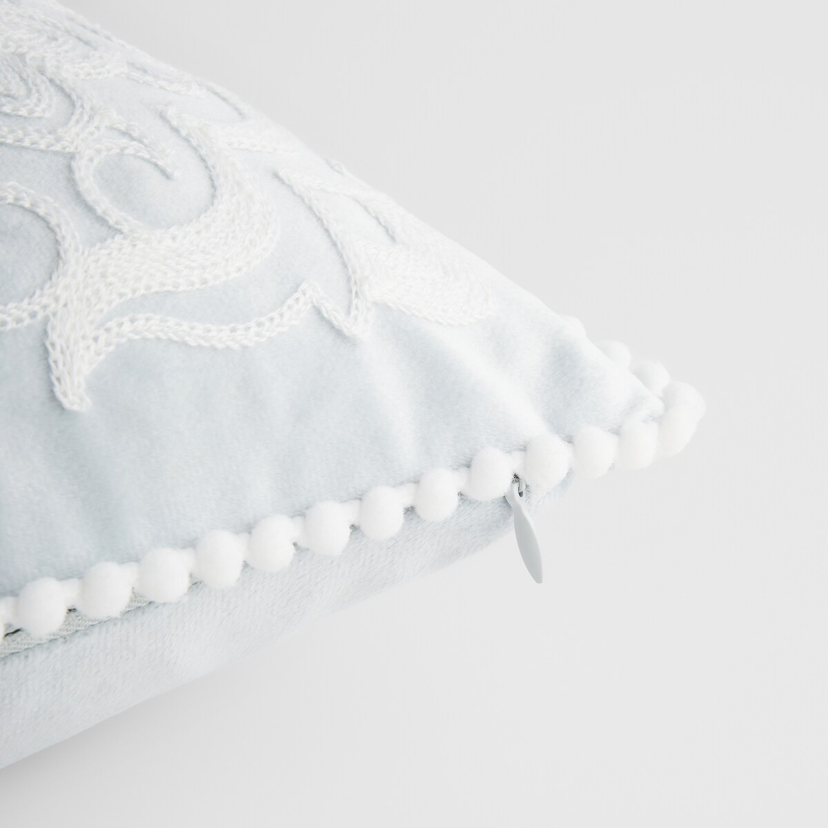 Poszewka Haftowana Blando 45x45 cm z motywem królika