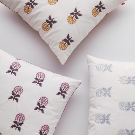 Poszewka Haftowana Rajat 45x45 cm