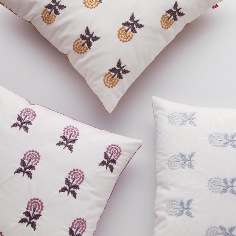 Poszewka Haftowana Rajat 45x45 cm