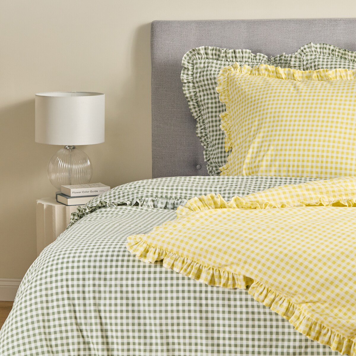 Pościel z kory z falbaną Minomi 160x200 cm w kratę