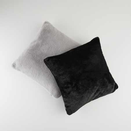 Poszewka Futrzana Molinio 45x45 cm w kratę