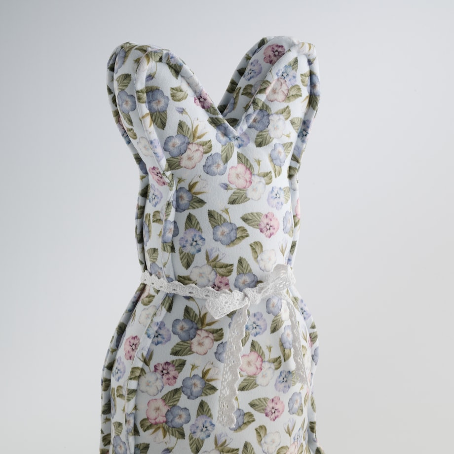 Poduszka Dekoracyjna Pansisto z motywem kwiatowym