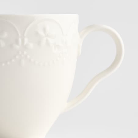 Kubek Lace z motywem kwiatowym