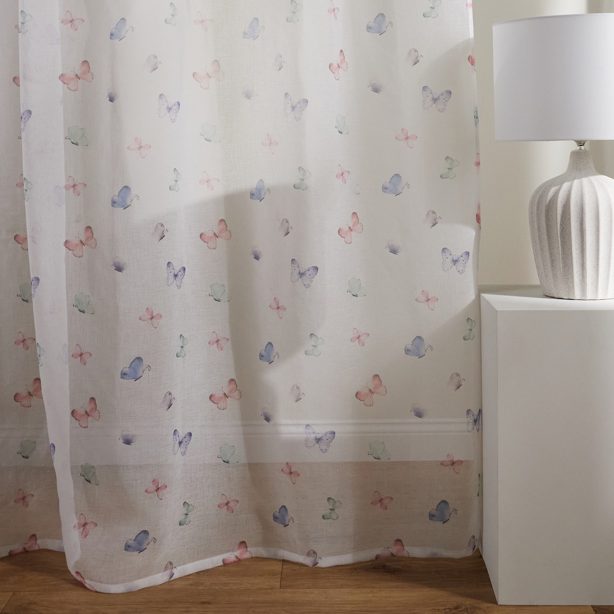 Firana Adalis 140x250 cm z motywem zwierzęcym