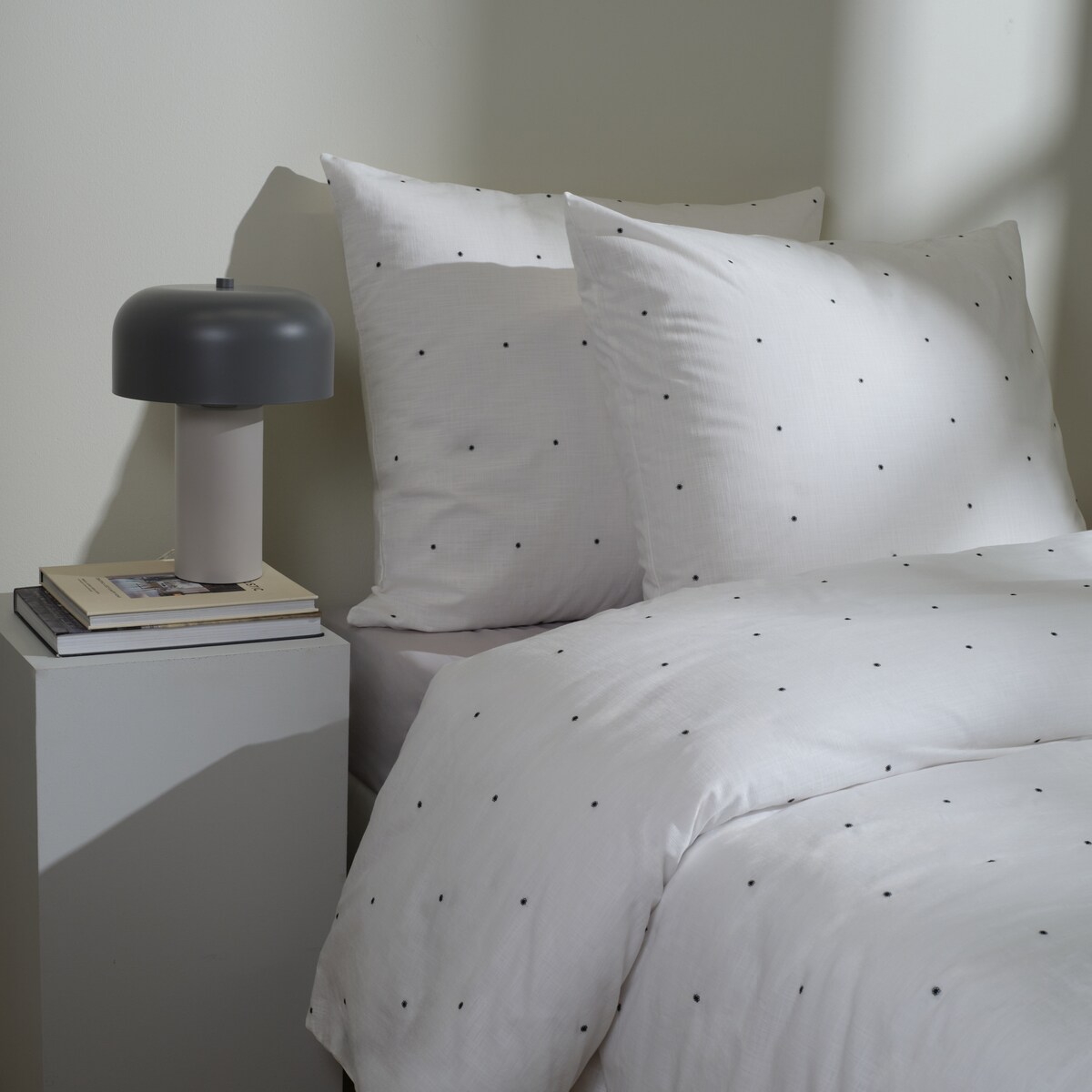 Pościel Haftowana Blumora 140x200 cm