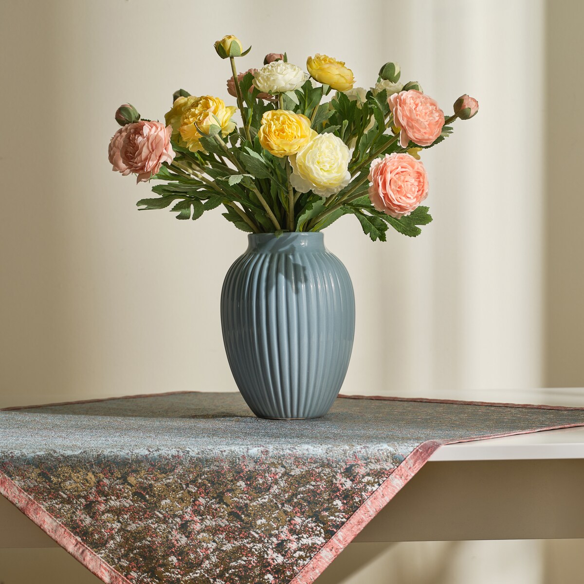 Kwiat Ramoso z motywem kwiatowym