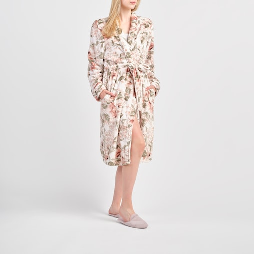 Szlafrok Amorette z motywem kwiatowym