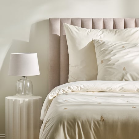 Pościel bawełniana z haftem Genna 160x200 cm z motywem choinki