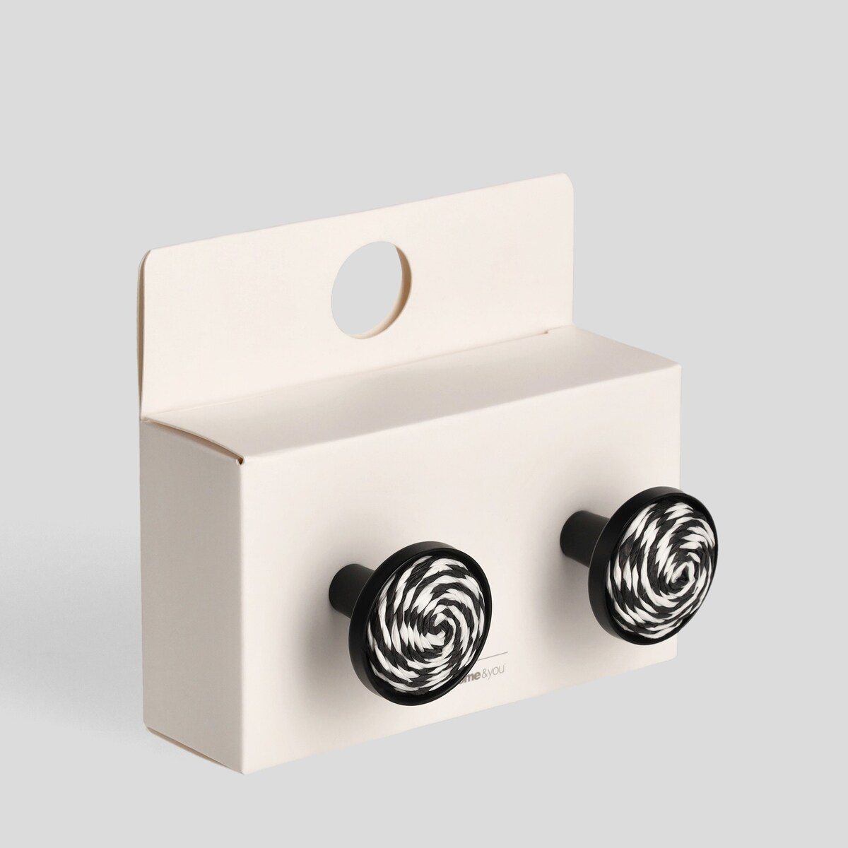 Knobs Set