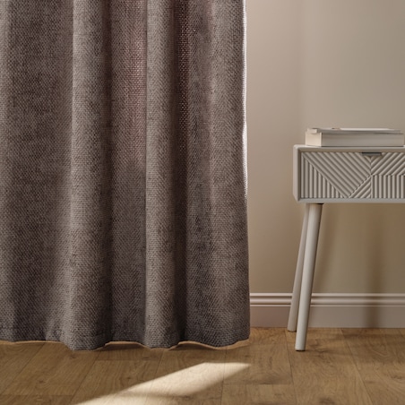 Zasłona Welwetowa Leila 140x250 cm z wzorem geometrycznym