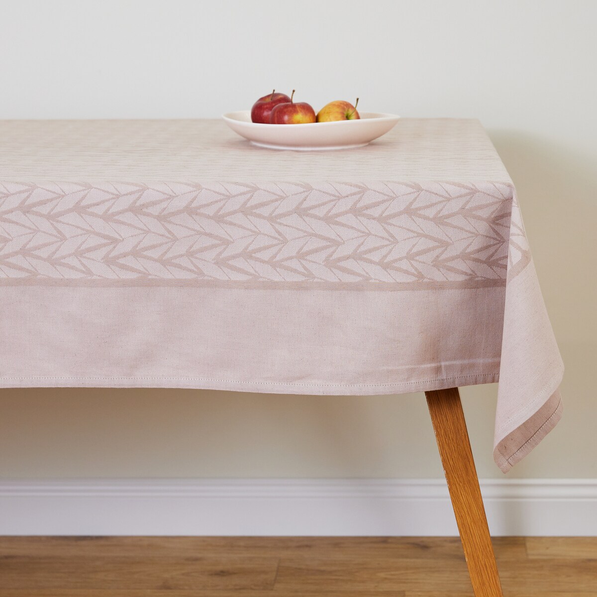 Obrus Z Lnem Bafe 145x220 cm